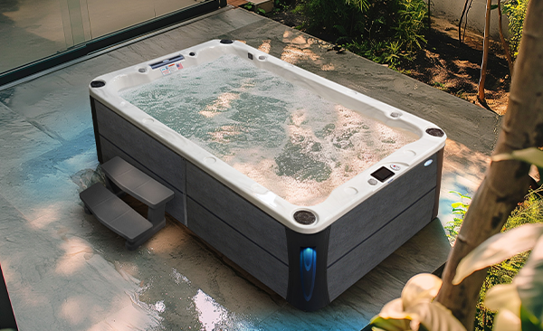 Deck Series Stevensville hot tubs for sale